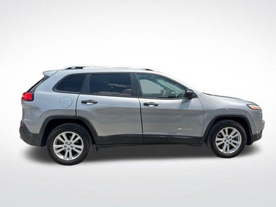 2015 Jeep Cherokee Sport