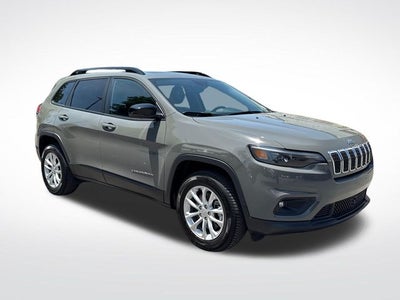 2022 Jeep Cherokee Latitude Lux