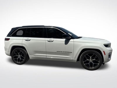 2023 Jeep Grand Cherokee Summit Reserve