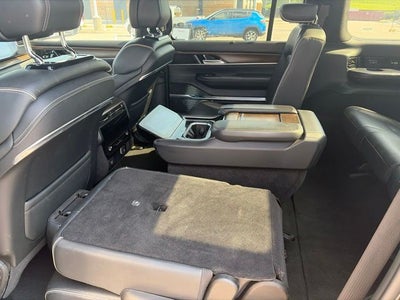 2023 Jeep Grand Wagoneer Series II