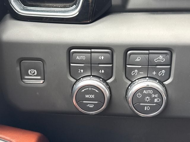 2024 GMC Sierra 3500HD Denali Ultimate
