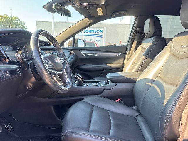 2020 Cadillac XT5 Luxury