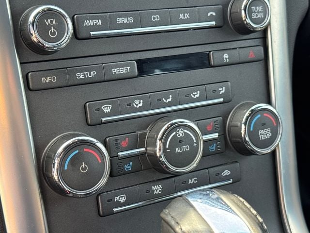 2010 Lincoln MKS Base