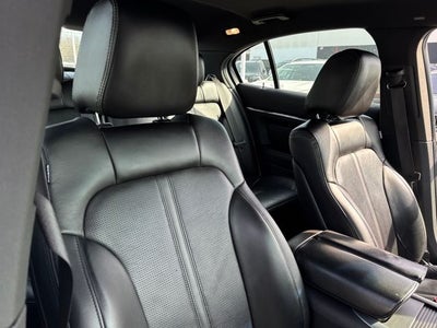 2010 Lincoln MKS Base