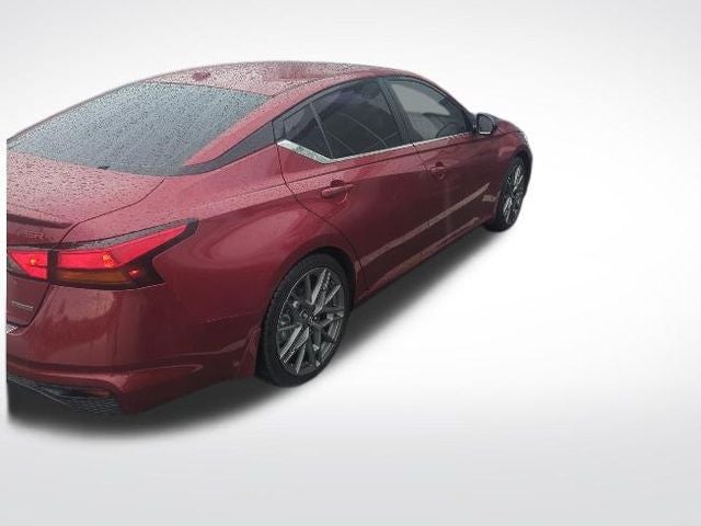 2023 Nissan Altima 2.0 SR