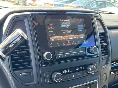 2023 Nissan Titan SV