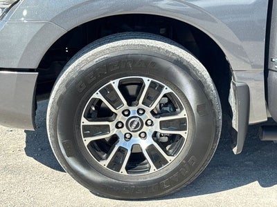 2023 Nissan Titan SV