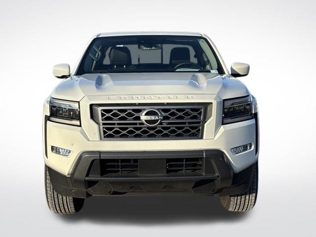 2024 Nissan Frontier SL