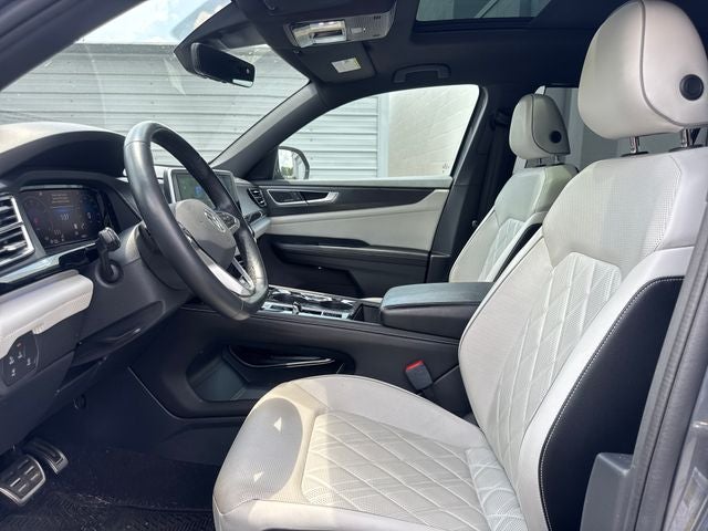 2024 Volkswagen Atlas Cross Sport 2.0T SEL Premium R-Line