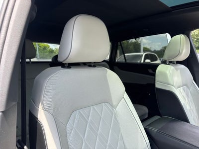 2024 Volkswagen Atlas Cross Sport 2.0T SEL Premium R-Line