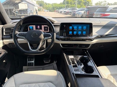2024 Volkswagen Atlas Cross Sport 2.0T SEL Premium R-Line