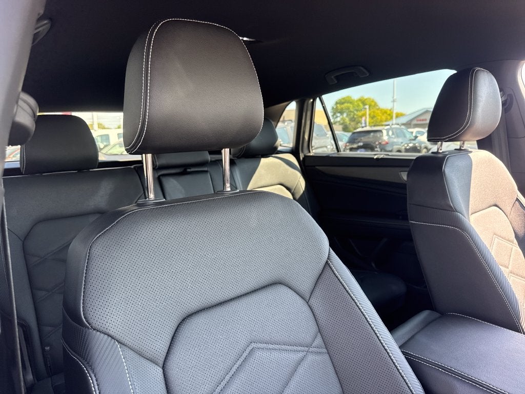 2026 Volkswagen Atlas Cross Sport SE w/Technology