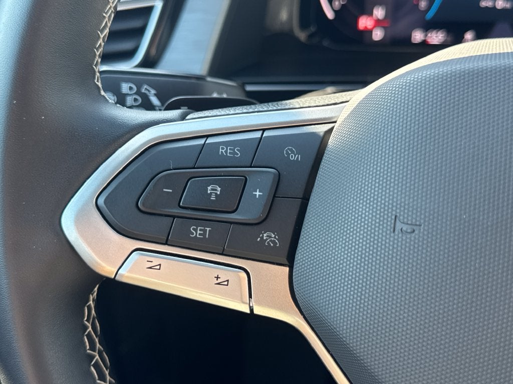 2026 Volkswagen Atlas Cross Sport SE w/Technology