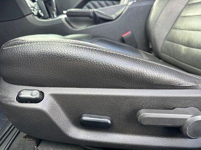 2012 Ford Mustang V6 Premium