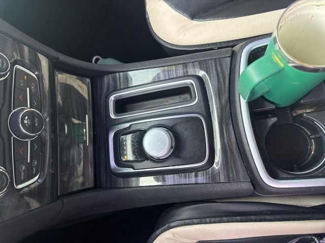 2021 Chrysler 300 Touring