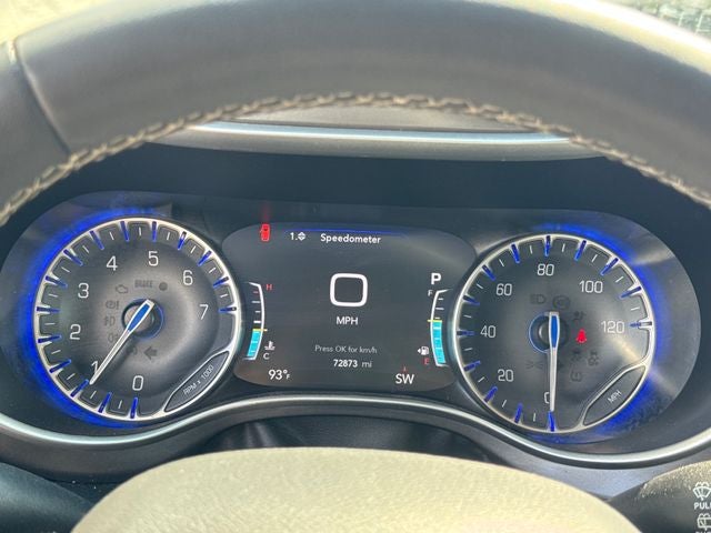 2023 Chrysler Pacifica Touring L