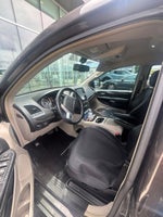 2015 Chrysler Town & Country Touring-L