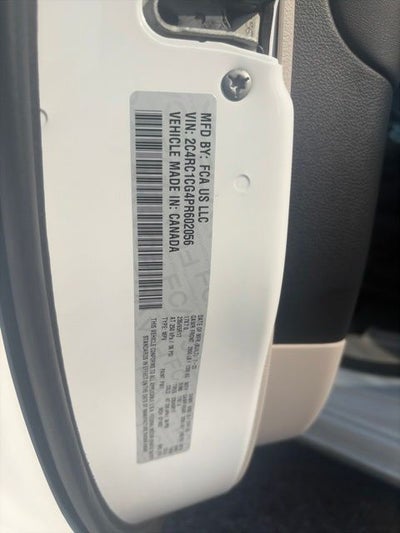 2023 Chrysler Voyager LX