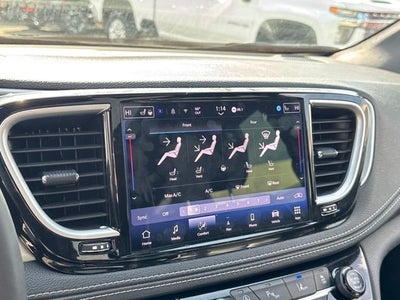 2025 Chrysler Pacifica Limited