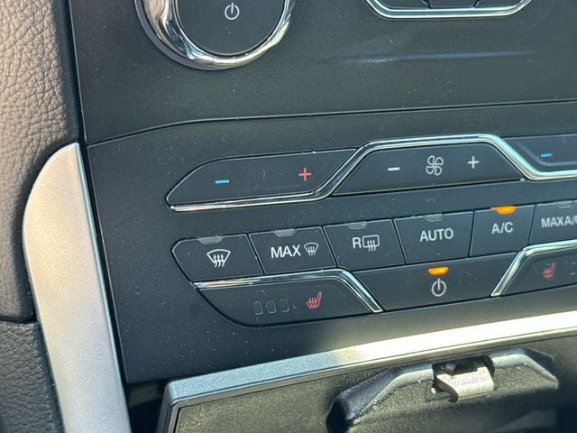 2020 Ford Edge ST Line