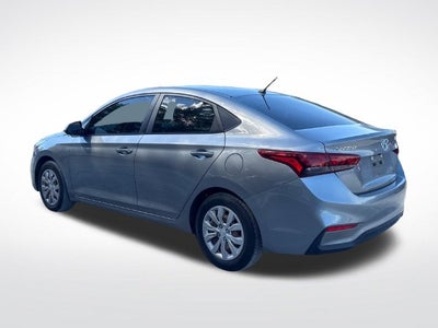 2022 Hyundai Accent SE