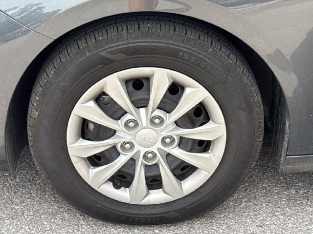 2024 Kia Forte LX