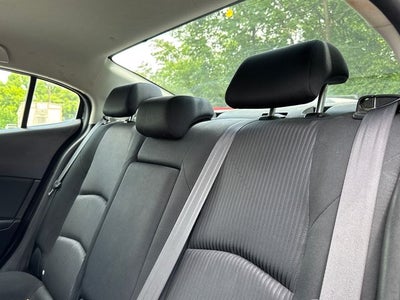 2016 Mazda Mazda3 i Sport