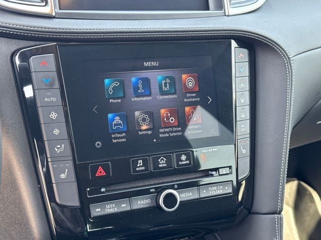 2023 INFINITI QX50 LUXE