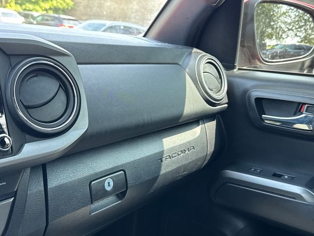 2022 Toyota Tacoma TRD Off-Road V6