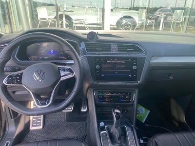 2024 Volkswagen Tiguan 2.0T SE R-Line Black