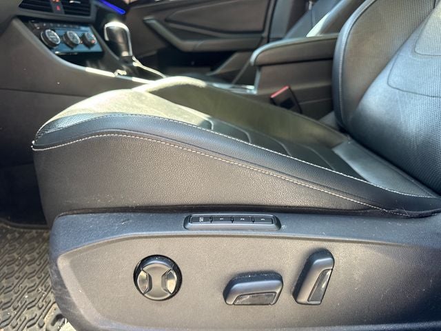 2019 Volkswagen Jetta SEL Premium
