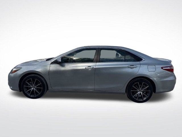2016 Toyota Camry XSE