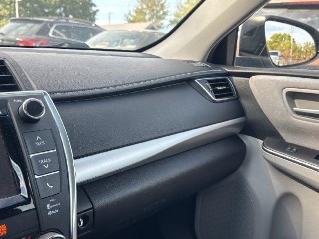 2016 Toyota Camry XSE