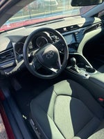 2020 Toyota Camry Hybrid LE