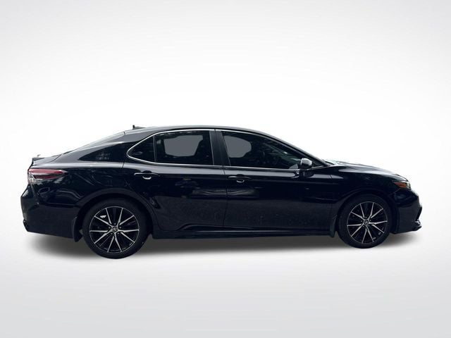 2022 Toyota Camry Base