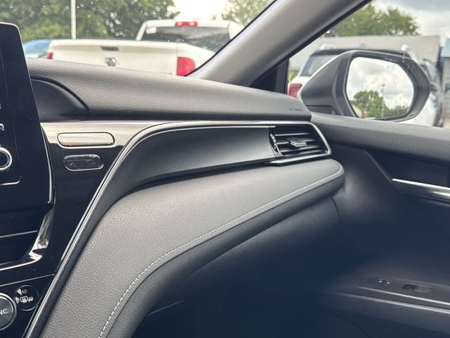 2022 Toyota Camry Base