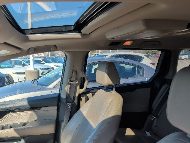 2019 Honda Odyssey Elite
