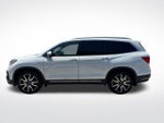 2022 Honda Pilot Touring 7 Passenger