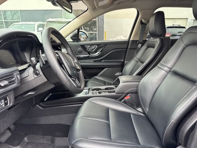 2025 Lincoln Corsair Premiere