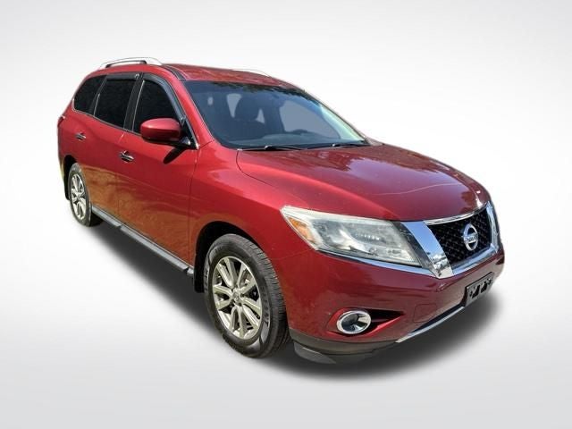 2016 Nissan Pathfinder SV