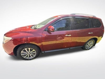 2016 Nissan Pathfinder SV