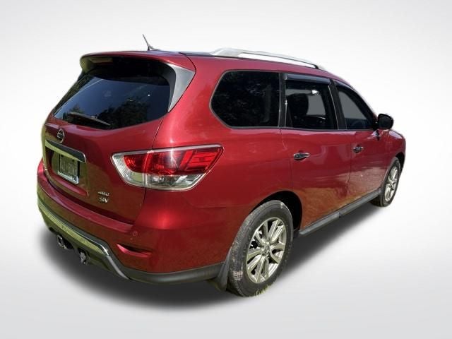 2016 Nissan Pathfinder SV