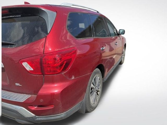 2020 Nissan Pathfinder SL