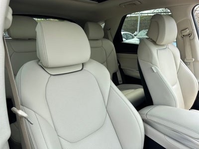 2024 Genesis GV70 2.5T