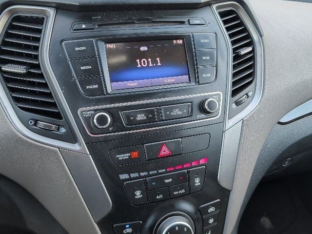 2017 Hyundai Santa Fe Sport 2.4 Base