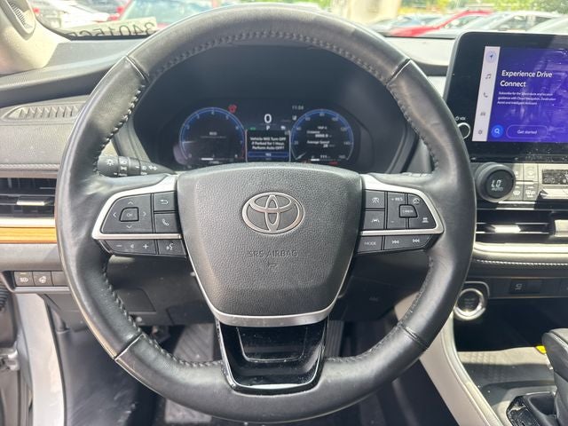 2024 Toyota Grand Highlander Base