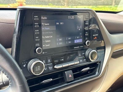 2021 Toyota Highlander Hybrid XLE