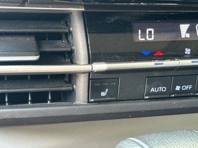 2023 Toyota Sienna XLE 8 Passenger
