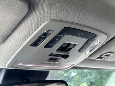 2023 Toyota Sienna XLE 8 Passenger