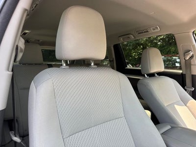 2016 Toyota Highlander LE